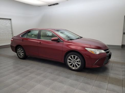 Used 2016 Toyota Camry XLE w/ Convenience Package FWD image 11