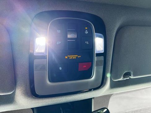 Used 2023 Hyundai Santa Fe Limited image 20