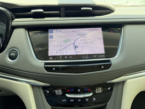 Certified 2023 Cadillac XT5 Premium Luxury FWD image 22