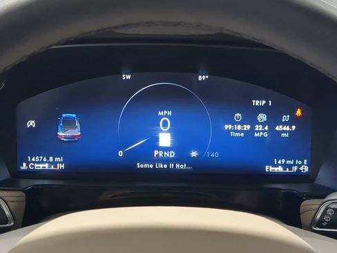 Used 2023 Lincoln Corsair AWD w/ Equipment Group 101A image 31