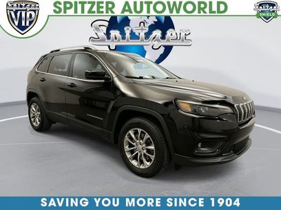 Used 2019 Jeep Cherokee Latitude Plus w/ Comfort/Convenience Group