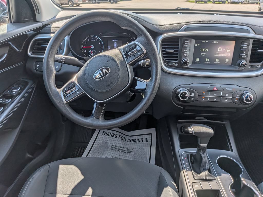 Used 2020 Kia Sorento LX FWD image 26