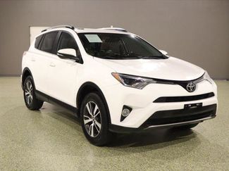 Used 2017 Toyota RAV4 XLE video 1