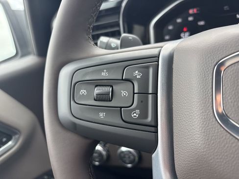 New 2026 GMC Sierra 1500 SLT image 27