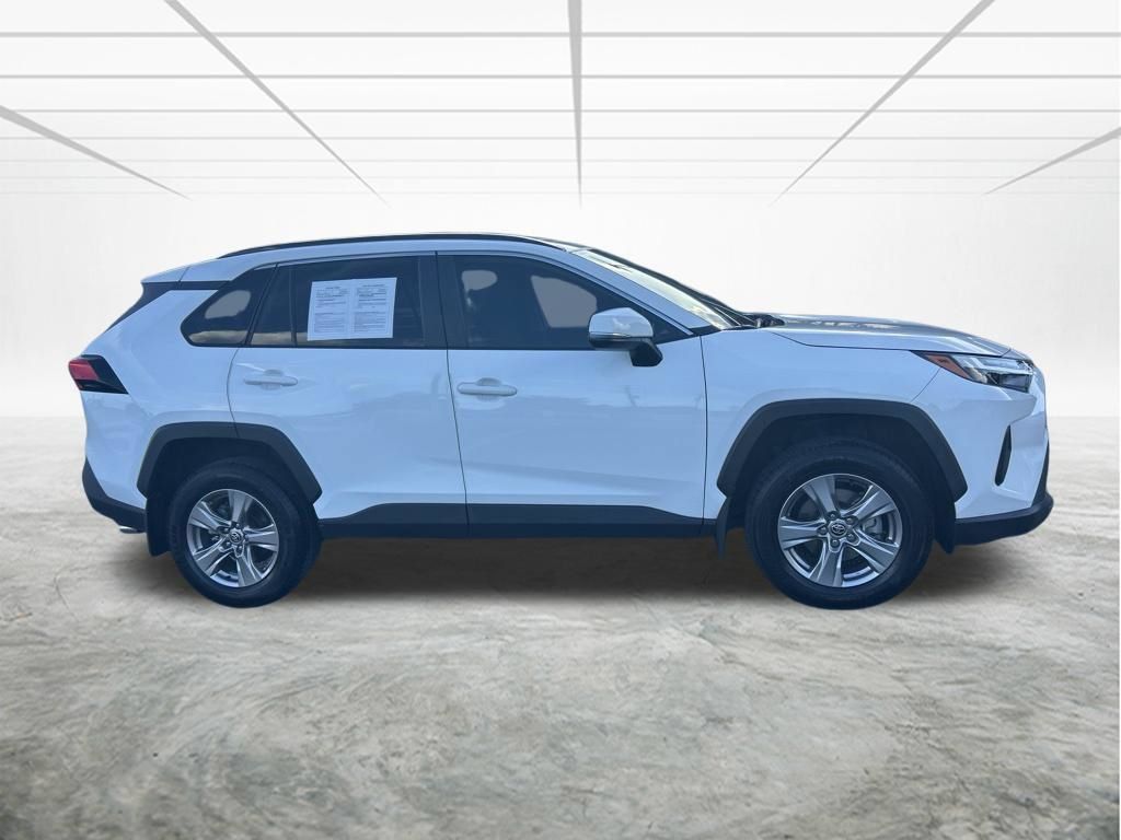 Used 2024 Toyota RAV4 XLE w/ Convenience Package FWD image 3