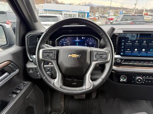 Certified 2023 Chevrolet Silverado 1500 LT image 22