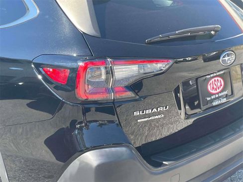 Certified 2023 Subaru Outback Premium image 11