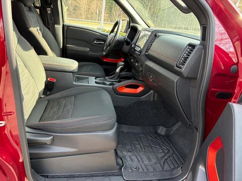 Certified 2023 Nissan Frontier PRO-4X w/ Pro Convenience Package image 19