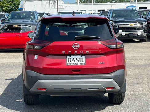 Used 2023 Nissan Rogue S AWD/4WD image 14