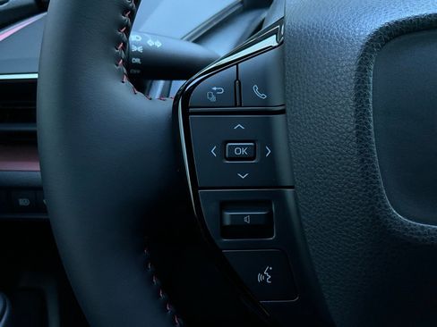 New 2026 Toyota Prius Plug-In Hybrid image 30