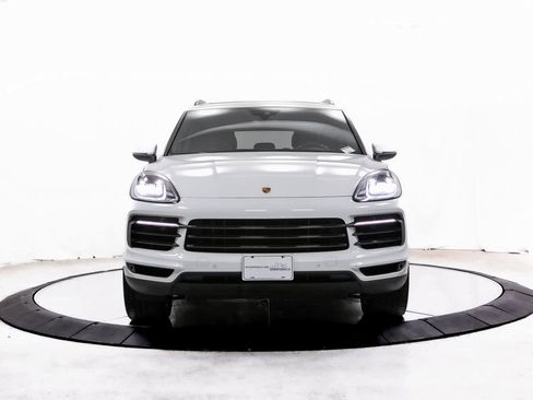 Certified 2023 Porsche Cayenne image 10