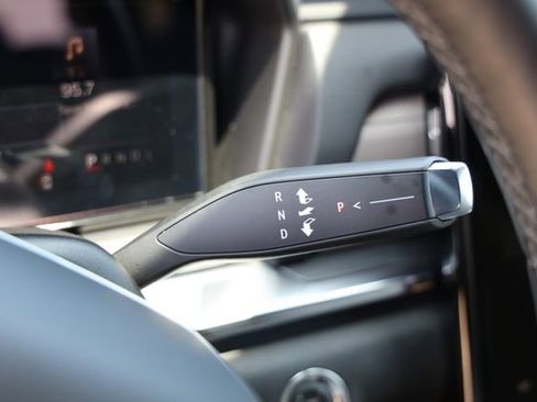 New 2026 GMC Terrain Elevation w/ Elevation Premium Package FWD image 23