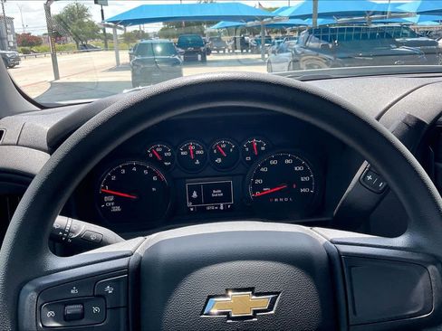 Used 2025 Chevrolet Silverado 1500 Custom RWD image 25