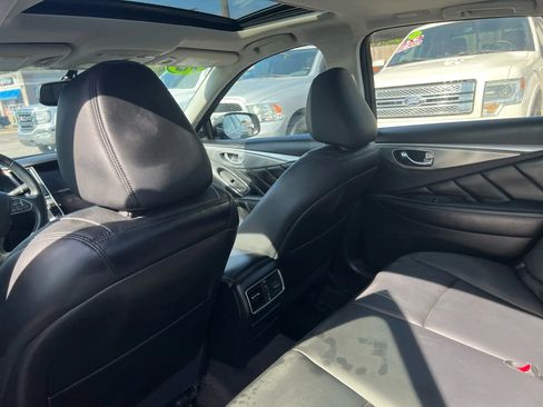 Used 2015 INFINITI Q50 Premium image 10