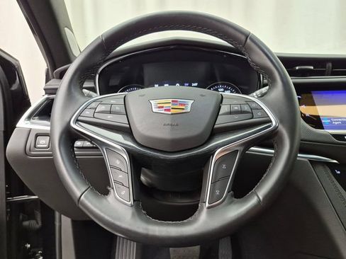 Certified 2023 Cadillac XT5 Premium Luxury w/ Technology Package AWD/4WD image 10