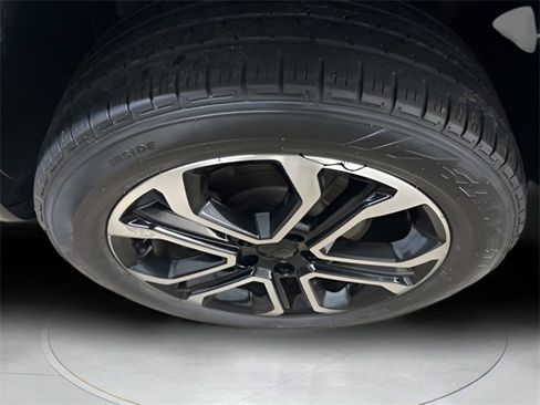 Used 2022 Jeep Compass Limited image 41