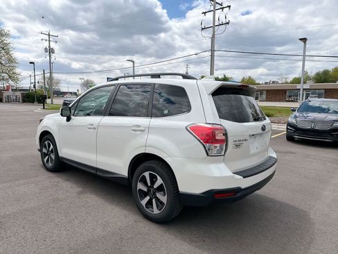 Used 2017 Subaru Forester 2.5i Limited w/ Popular Package #2 AWD/4WD image 11