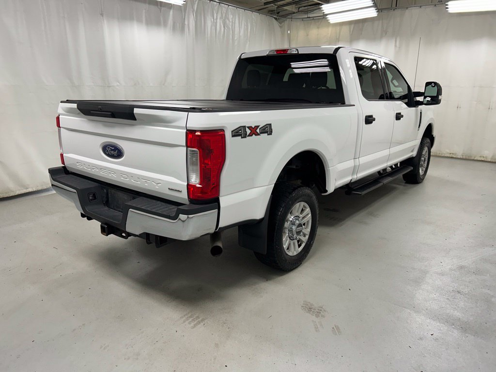 Used 2019 Ford F250 XLT AWD/4WD image 5