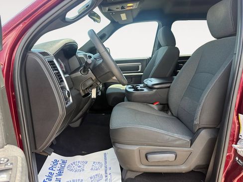 Used 2024 RAM 1500 Classic Warlock AWD/4WD image 9