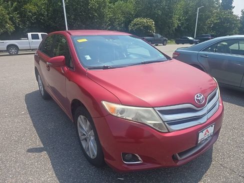 Used 2014 Toyota Venza LE AWD/4WD image 3