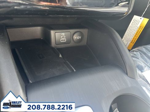 New 2024 Ford Escape SE w/ PHEV Premium Package image 42