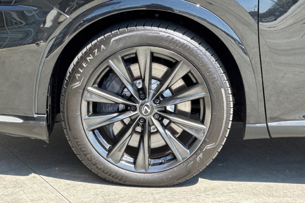 Used 2024 Lexus RX 350 F Sport w/ Convenience Package AWD/4WD image 33