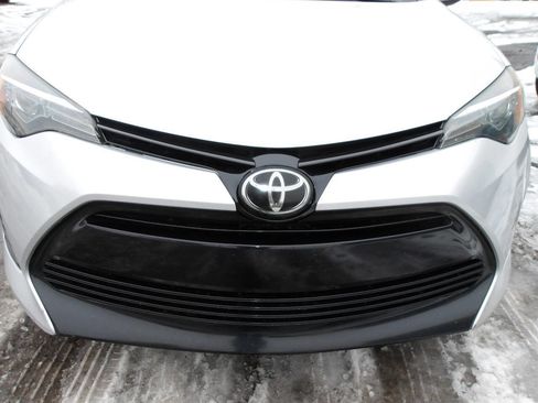 Used 2018 Toyota Corolla LE image 33