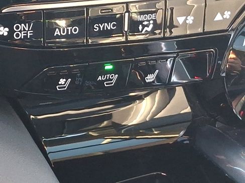 Used 2023 Acura MDX w/ Advance Package image 27