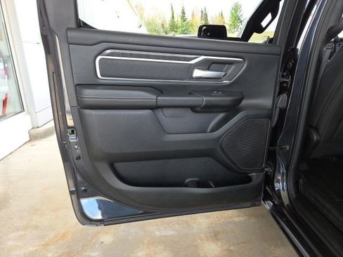 Used 2019 RAM 1500 Big Horn AWD/4WD image 39