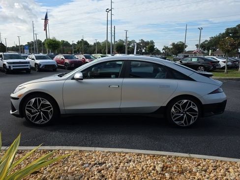 Certified 2024 Hyundai Ioniq 6 SEL RWD image 19
