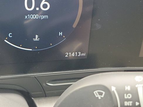 Used 2024 Hyundai Kona SEL w/ Convenience Package FWD image 24