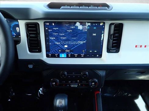 New 2026 Ford Bronco Heritage Edition AWD/4WD image 15