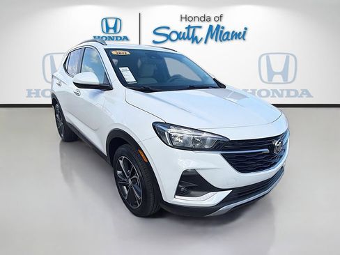 Used 2022 Buick Encore GX Select FWD image 1