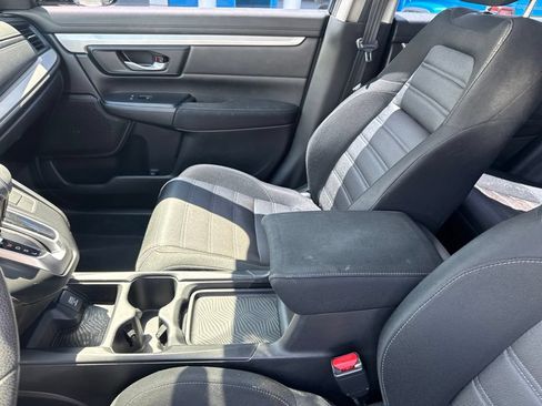 Used 2019 Honda CR-V LX image 13