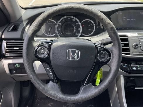 Used 2016 Honda Accord LX image 11