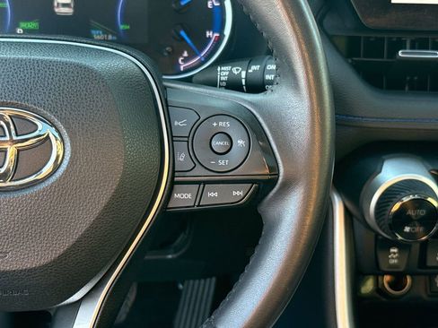 Used 2024 Toyota RAV4 XSE image 16