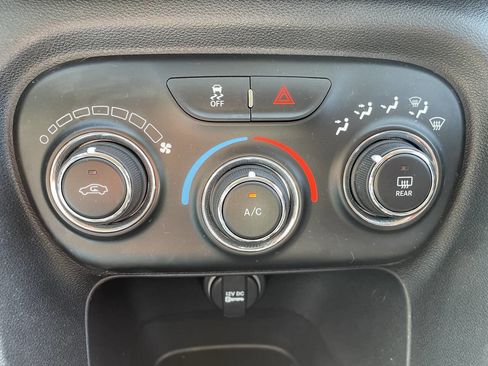 Used 2014 Dodge Dart SE w/ Convenience Group image 18