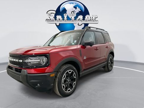 Used 2025 Ford Bronco Sport Outer Banks w/ Outer Banks Tech Package+ AWD/4WD image 3