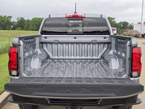 New 2026 Chevrolet Colorado Trail Boss AWD/4WD image 6