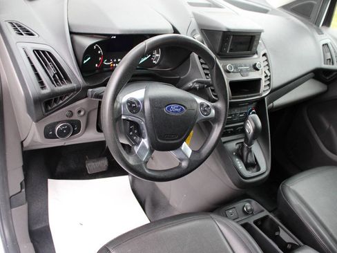 Used 2019 Ford Transit Connect XL image 9