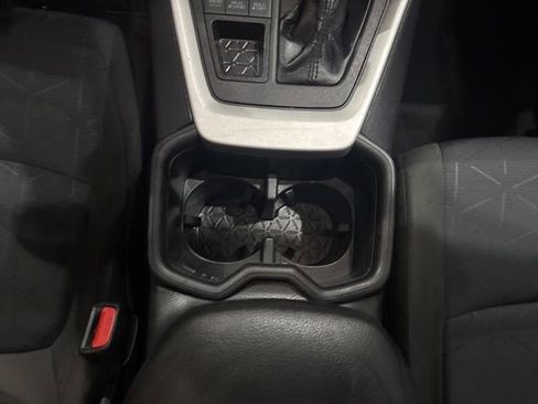 Used 2022 Toyota RAV4 XLE image 26
