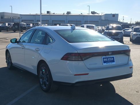 Certified 2024 Honda Accord EX image 6