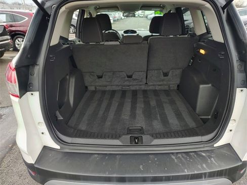 Used 2016 Ford Escape SE image 4