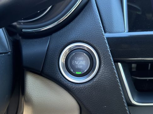 Used 2023 Cadillac CT5 Luxury image 25