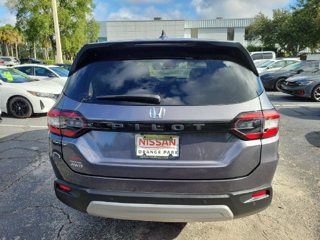 Used 2023 Honda Pilot EX-L image 8