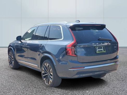 Certified 2025 Volvo XC90 B6 Plus AWD/4WD image 6