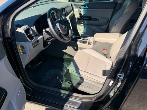 Used 2019 Kia Sportage EX w/ EX Technology Package AWD/4WD image 14