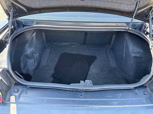 Used 2019 Dodge Challenger SXT RWD image 10