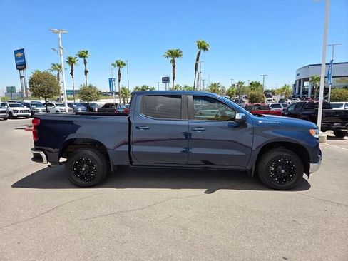 Used 2023 Chevrolet Silverado 1500 LT RWD image 7