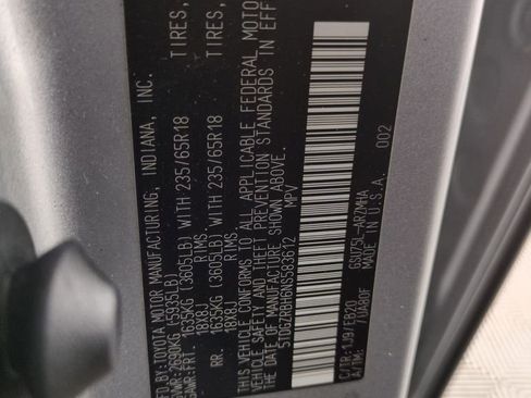 Used 2022 Toyota Highlander XLE image 32